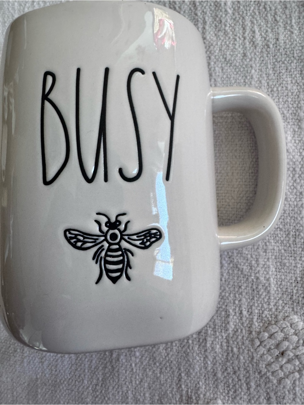 Rae Dunn BUSY BEE MUG With Bee Detail And Yellow Interior